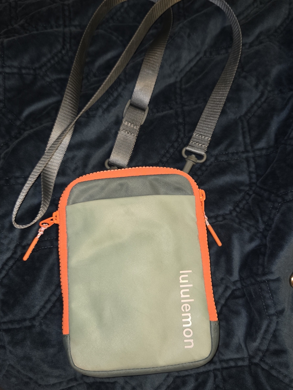 Lululemon Phone Crossbody